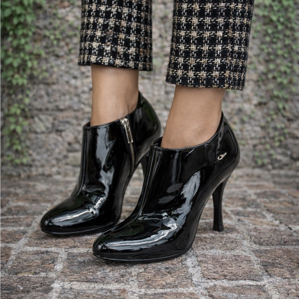 MIU MIU Patent Leather Ankle Boots, 37.5/7.5
